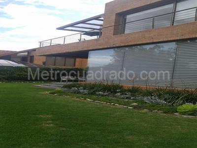 Casa de 4 alcobas en venta en San Jose De Bavaria, Bogotá, 900 m² · foto 14 de 14