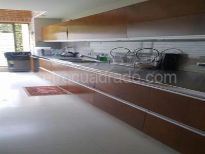 Casa de 4 alcobas en venta en San Jose De Bavaria, Bogotá, 900 m² · foto 7 de 14