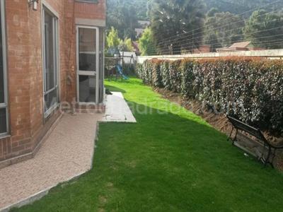 Casa de 4 alcobas en venta en San Jose De Bavaria, Bogotá, 740 m² · foto 3 de 17