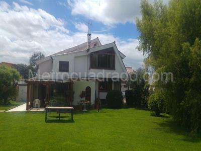 Casa de 4 alcobas en venta en San Jose De Bavaria, Bogotá, 420 m² · foto 14 de 18