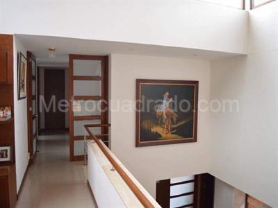 Casa de 4 alcobas en venta en San Jose De Bavaria, Bogotá, 800 m² · foto 6 de 18