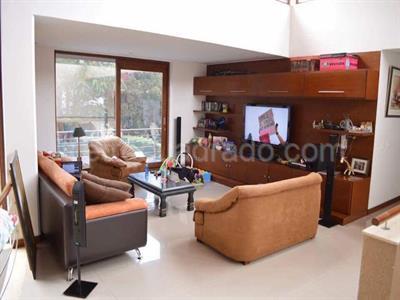 Casa de 4 alcobas en venta en San Jose De Bavaria, Bogotá, 800 m² · foto 8 de 18