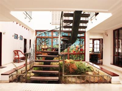 Casa de 4 alcobas en venta en San Jose De Bavaria, Bogotá · foto 2 de 9