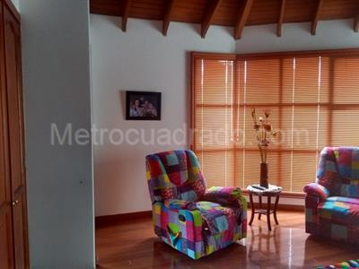 Casa de 3 alcobas en venta en San Jose De Bavaria, Bogotá, 750 m² · foto 11 de 12