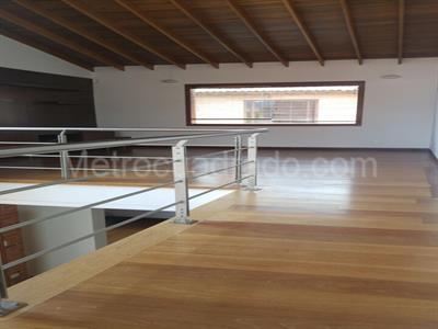 Casa de 4 alcobas en arriendo en San Jose De Bavaria, Bogotá, 800 m² · foto 9 de 15