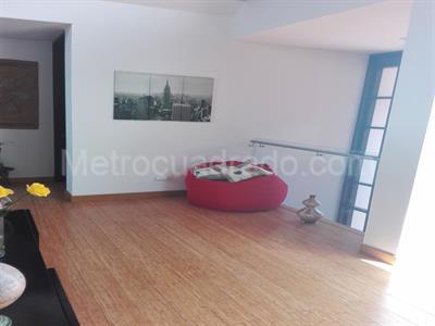 Casa de 4 alcobas en venta en San Jose De Bavaria, Bogotá, 800 m² · foto 13 de 19