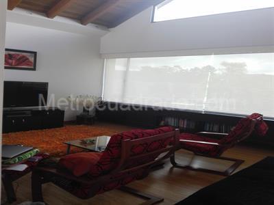 Casa de 4 alcobas en venta en San Jose De Bavaria, Bogotá, 800 m² · foto 17 de 19
