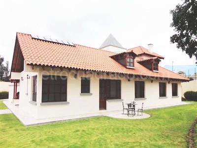 Casa de 4 alcobas en venta en San Jose De Bavaria, Bogotá · foto 10 de 12