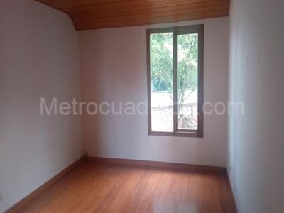 Casa de 3 alcobas en venta en San Jose De Bavaria, Bogotá, 670 m² · foto 13 de 18