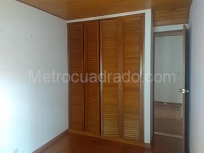 Casa de 3 alcobas en venta en San Jose De Bavaria, Bogotá, 670 m² · foto 15 de 18