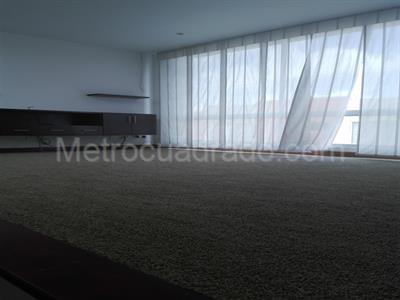 Casa de 3 alcobas en venta en San Jose De Bavaria, Bogotá, 270 m² · foto 8 de 12