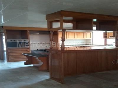 Casa de 4 alcobas en venta en San Jose De Bavaria, Bogotá, 800 m² · foto 8 de 9