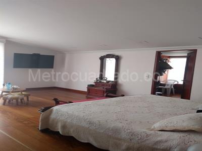 Casa en venta en San Jose De Bavaria, Bogotá · foto 10 de 11