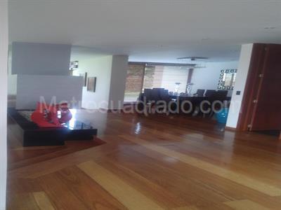 Casa de 4 alcobas en venta en San Simon, Bogotá, 330 m² · foto 6 de 6