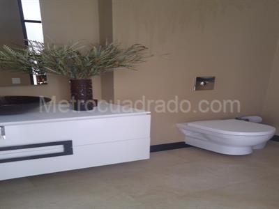 Casa en venta en San Simon, Bogotá · foto 8 de 9