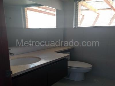 Casa en venta en San Jose De Bavaria, Bogotá · foto 8 de 8
