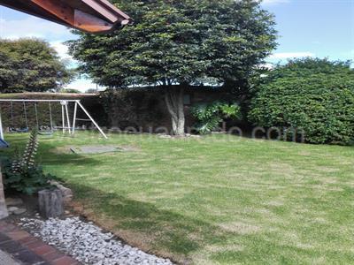 Casa de 3 alcobas en venta en San Jose De Bavaria, Bogotá, 800 m² · foto 17 de 19