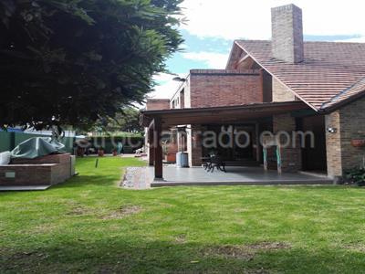 Casa de 3 alcobas en venta en San Jose De Bavaria, Bogotá, 800 m² · foto 18 de 19