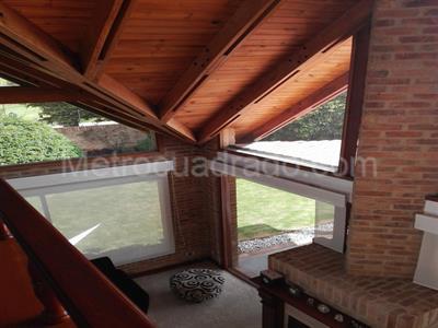 Casa de 3 alcobas en venta en San Jose De Bavaria, Bogotá, 800 m² · foto 8 de 19