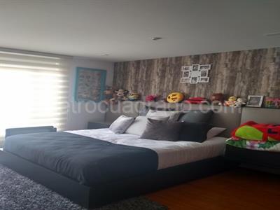 Casa de 5 alcobas en venta en San Jose De Bavaria, Bogotá, 800 m² · foto 4 de 10