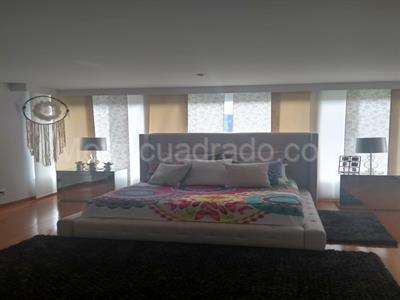 Casa de 5 alcobas en venta en San Jose De Bavaria, Bogotá, 800 m² · foto 9 de 10