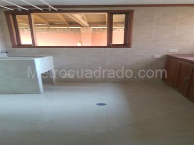 Casa de 4 alcobas en venta en San Jose De Bavaria, Bogotá, 800 m² · foto 12 de 18