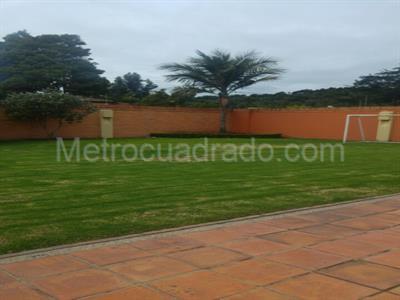 Casa de 4 alcobas en venta en San Jose De Bavaria, Bogotá, 800 m² · foto 10 de 18