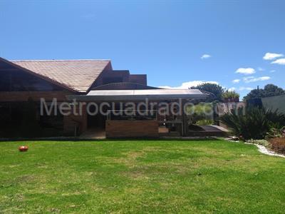 Casa en venta en San Jose De Bavaria, Bogotá · foto 6 de 8