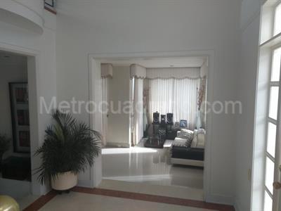 Casa de 5 alcobas en venta en San Jose De Bavaria, Bogotá, 800 m² · foto 11 de 13