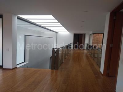 Casa de 3 alcobas en venta en San Jose De Bavaria, Bogotá, 800 m² · foto 10 de 15