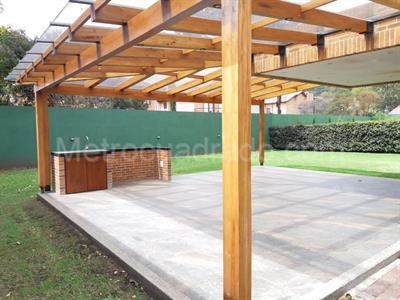 Casa de 5 alcobas en venta en San Jose De Bavaria, Bogotá, 800 m² · foto 13 de 14