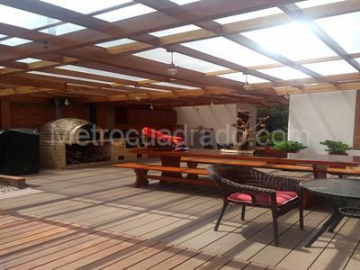 Casa de 4 alcobas en venta en San Jose De Bavaria, Bogotá, 380 m² · foto 3 de 14