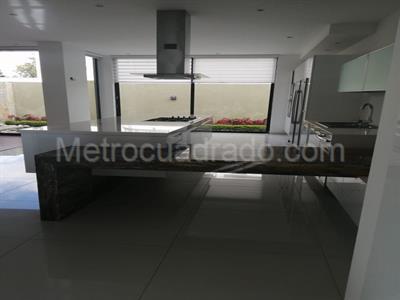Casa de 5 alcobas en venta en San Jose De Bavaria, Bogotá, 740 m² · foto 12 de 16