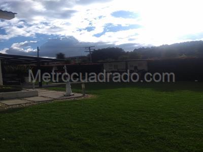 Casa de 5 alcobas en venta en San Jose De Bavaria, Bogotá, 720 m² · foto 3 de 17
