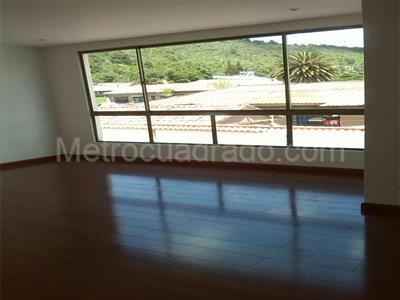 Casa de 3 alcobas en venta en San Jose De Bavaria, Bogotá, 260 m² · foto 8 de 9