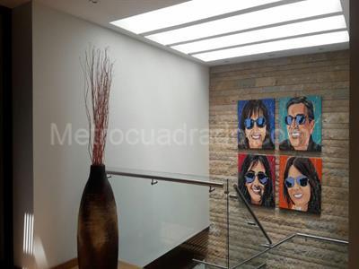 Casa de 3 alcobas en venta en San, Bogotá, 440 m² · foto 4 de 8