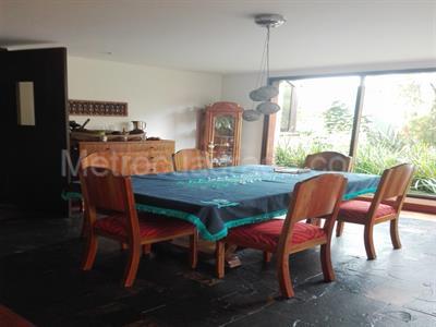 Casa de 4 alcobas en venta en San Jose De Bavaria, Bogotá, 520 m² · foto 4 de 16