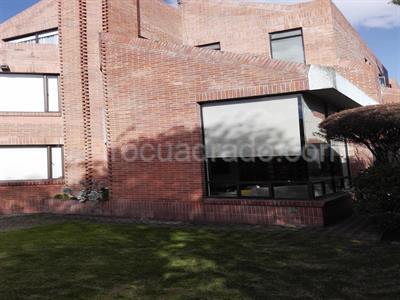 Casa de 4 alcobas en venta en San Jose De Bavaria, Bogotá, 420 m² · foto 13 de 14