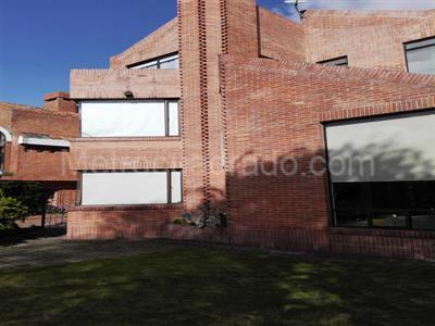 Casa de 4 alcobas en venta en San Jose De Bavaria, Bogotá, 420 m² · foto 14 de 14