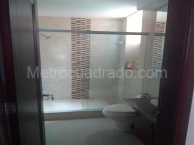Casa de 5 alcobas en venta en San, Bogotá, 580 m² · foto 8 de 9