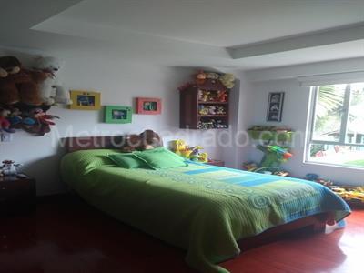 Casa de 5 alcobas en venta en San, Bogotá, 580 m² · foto 9 de 9