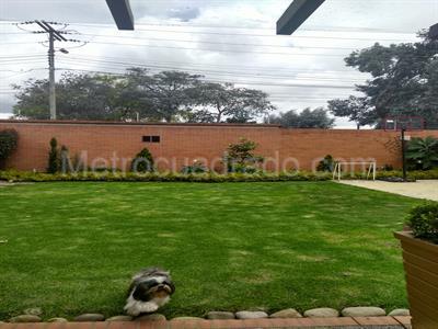 Casa de 4 alcobas en venta en San Jose De Bavaria, Bogotá, 470 m² · foto 10 de 18
