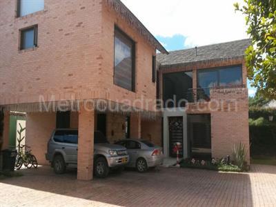 Casa en venta en San Jose De Bavaria, Bogotá · foto 6 de 13