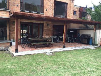 Casa de 3 alcobas en venta en San Jose De Bavaria, Bogotá, 260 m² · foto 13 de 20