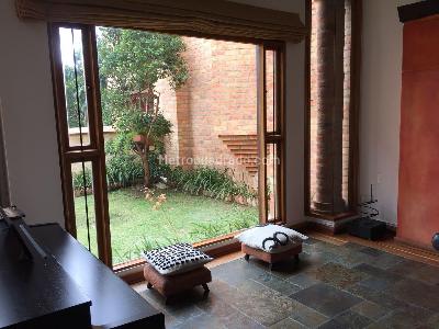 Casa de 3 alcobas en venta en San Jose De Bavaria, Bogotá, 260 m² · foto 3 de 20
