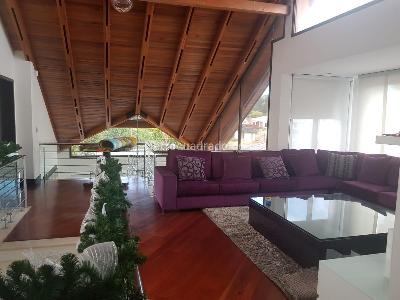 Casa de 4 alcobas en venta en San Jose De Bavaria, Bogotá, 460 m² · foto 4 de 16