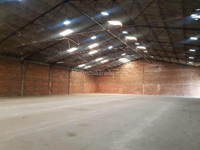 Bodega en Arriendo, montevideo, Bogotá D.C.