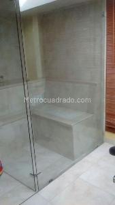 Casa de 3 alcobas en venta en San Jose De Bavaria, Bogotá, 430 m² · foto 11 de 13