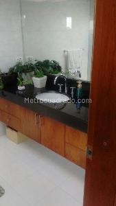 Casa de 3 alcobas en venta en San Jose De Bavaria, Bogotá, 430 m² · foto 13 de 13