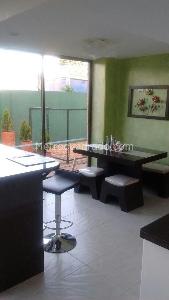 Casa de 3 alcobas en venta en San Jose De Bavaria, Bogotá, 430 m² · foto 6 de 13